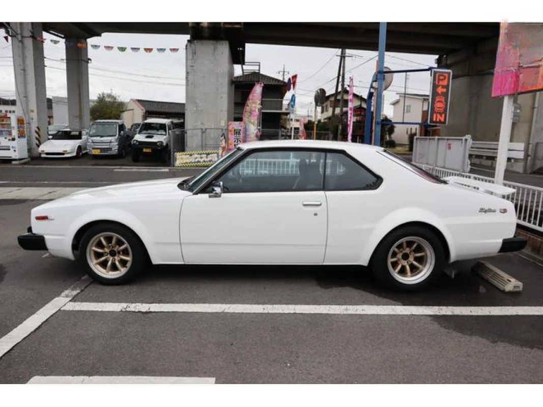 Nissan Skyline 1980 - Gallery View