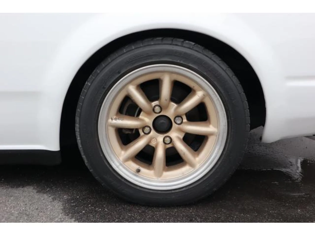 Nissan Skyline 1980 - Gallery View