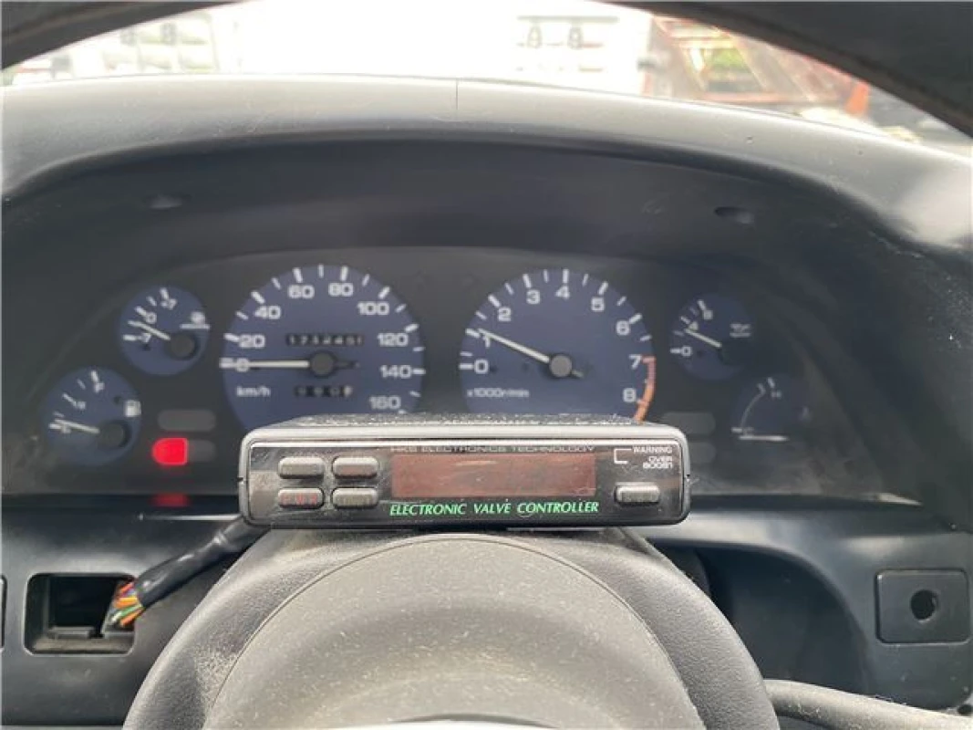 Nissan Skyline 1991 - Thumbnail 8