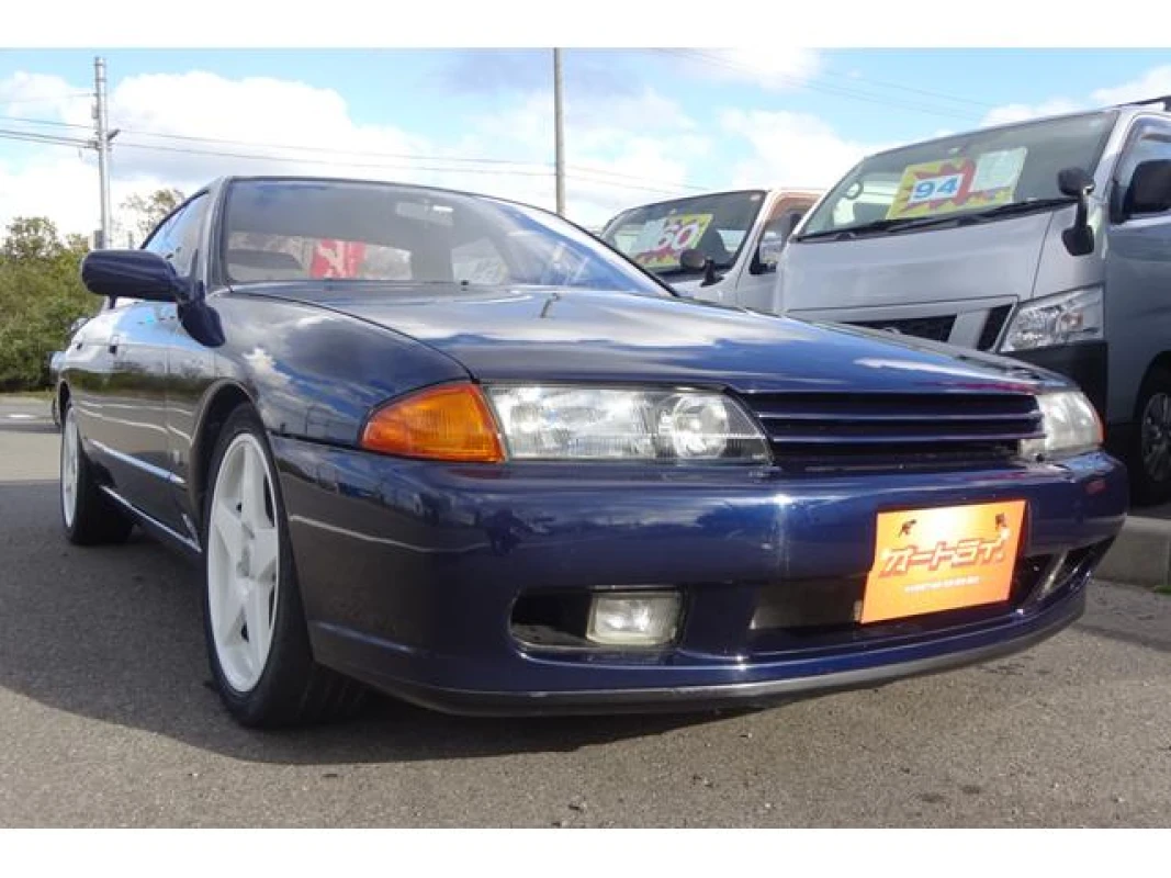 Nissan Skyline 1991 - Thumbnail 9