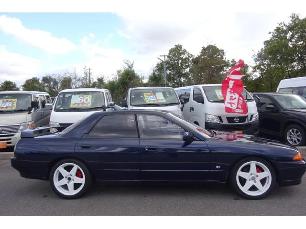 Nissan Skyline 1991 - Thumbnail 12
