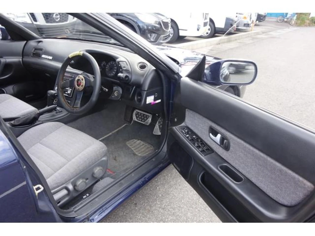 Nissan Skyline 1991 - Thumbnail 14
