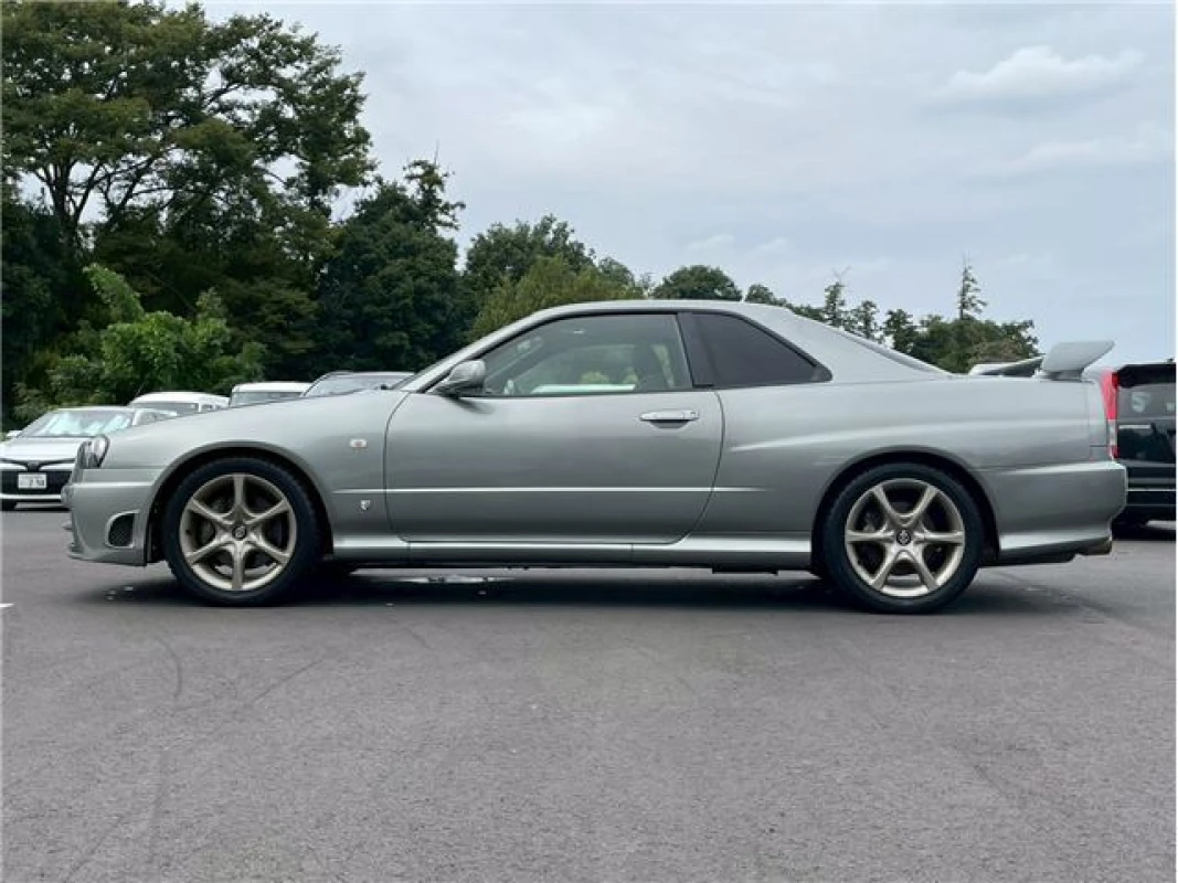 Nissan Skyline 1999 - Thumbnail 8