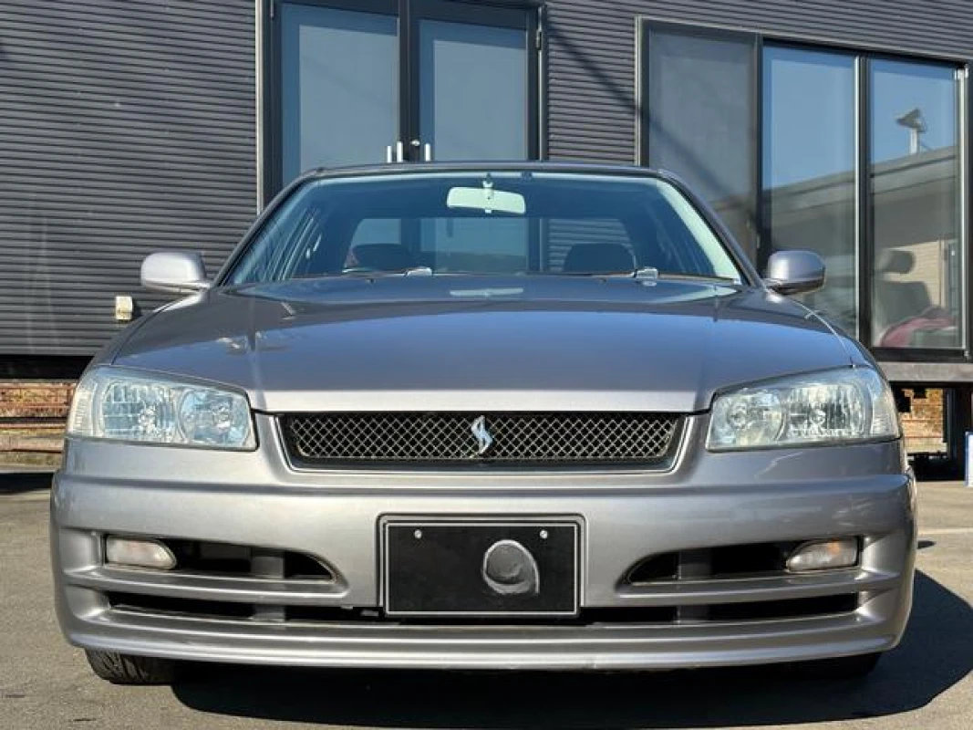 Nissan Skyline 2000 - Thumbnail 9