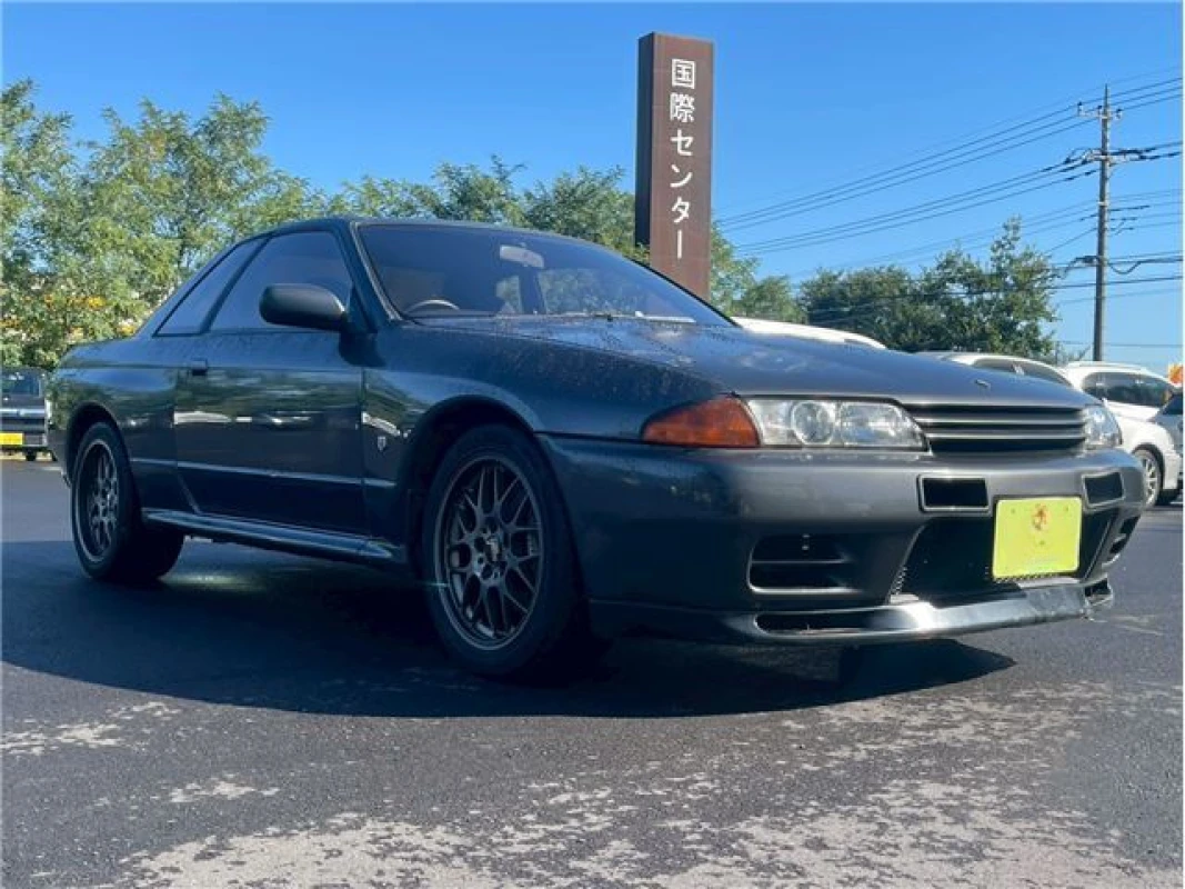 Nissan Nissan Skyline - View 1