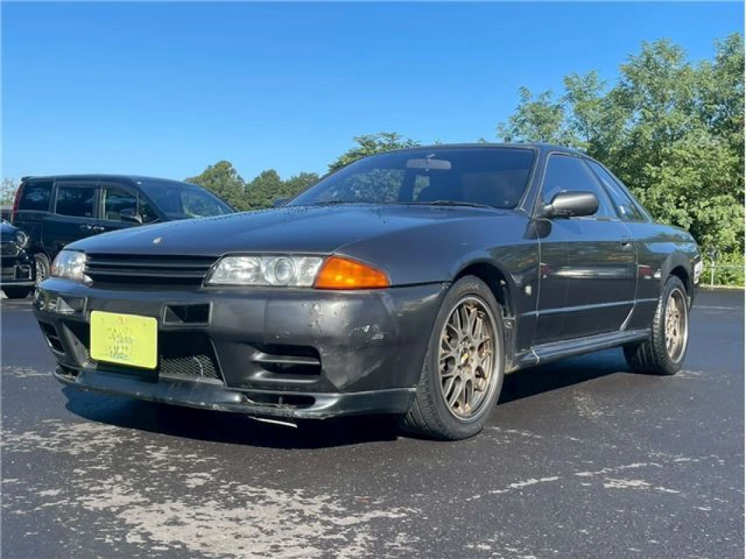 Nissan Nissan Skyline - View 3