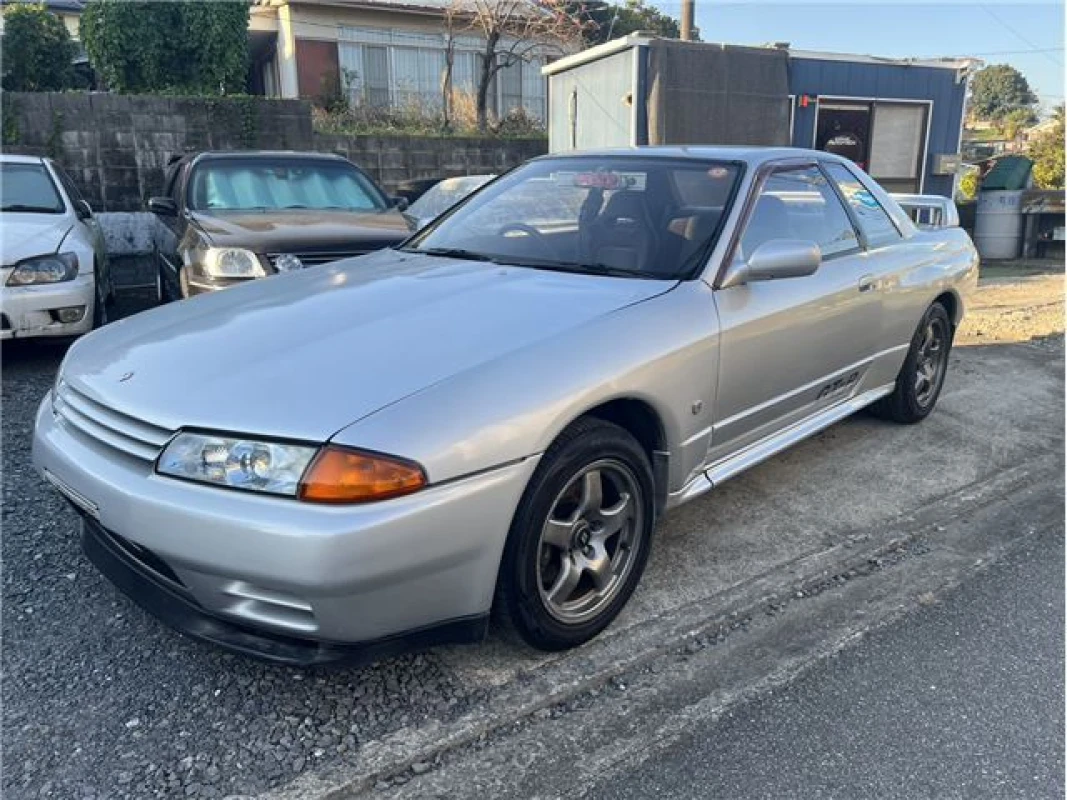 Nissan Nissan Skyline - View 1