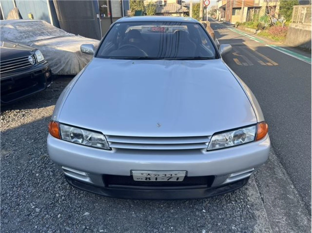 Nissan Nissan Skyline - View 5