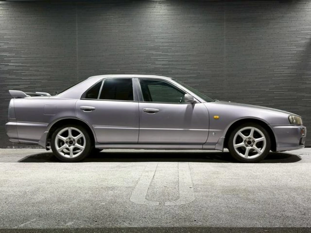 Nissan Skyline 1999 - Thumbnail 6