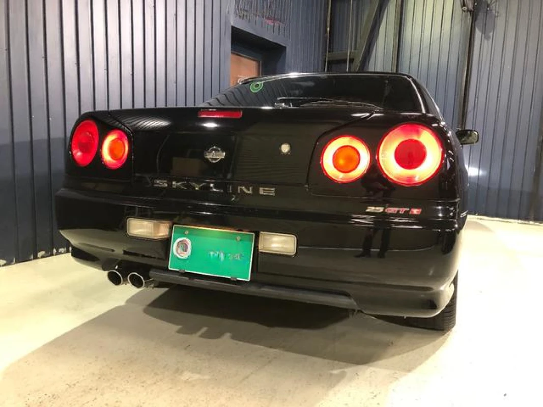 Nissan Skyline 1999 - Thumbnail 8