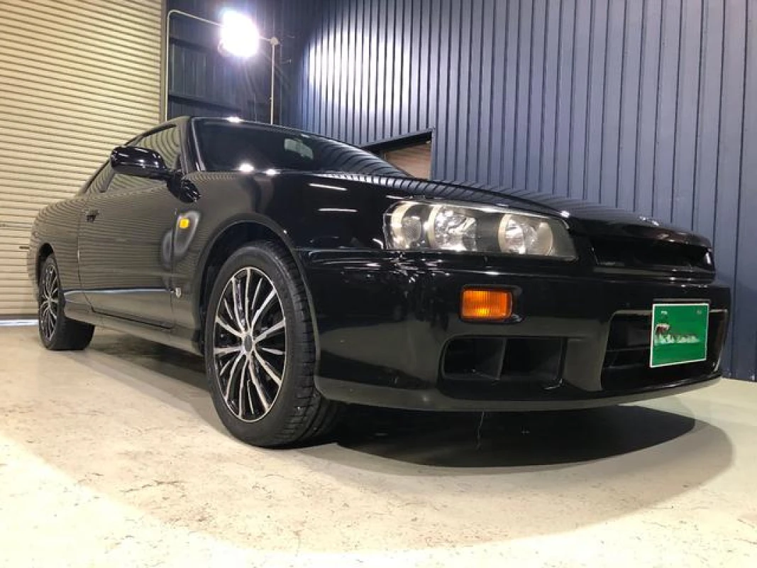Nissan Skyline 1999 - Thumbnail 9