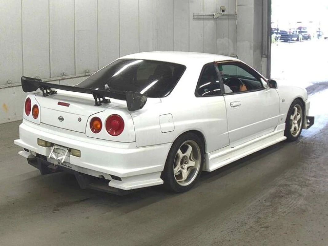 Nissan Nissan Skyline ER34 - View 2