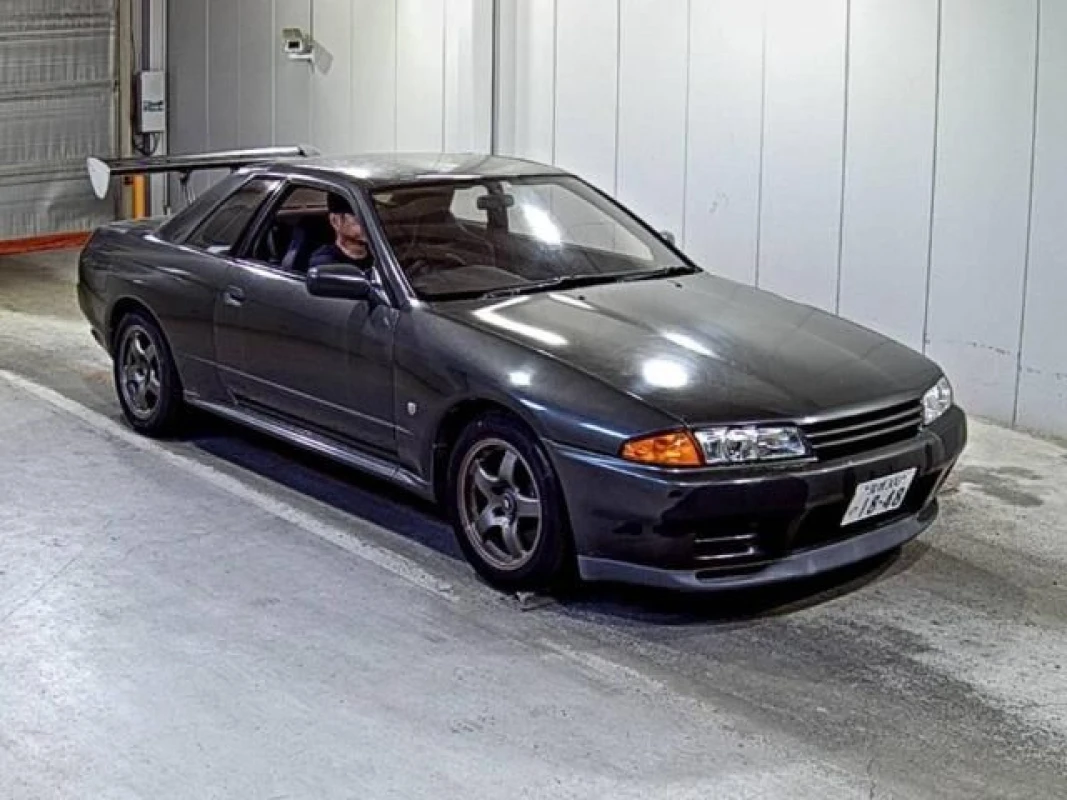 Nissan Nissan Skyline BNR32 - View 1