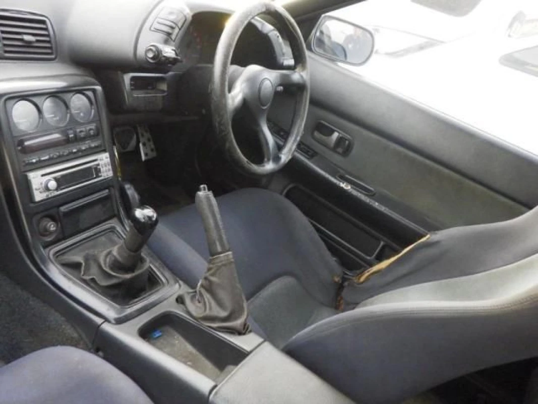 Nissan Nissan Skyline BNR32 - View 3