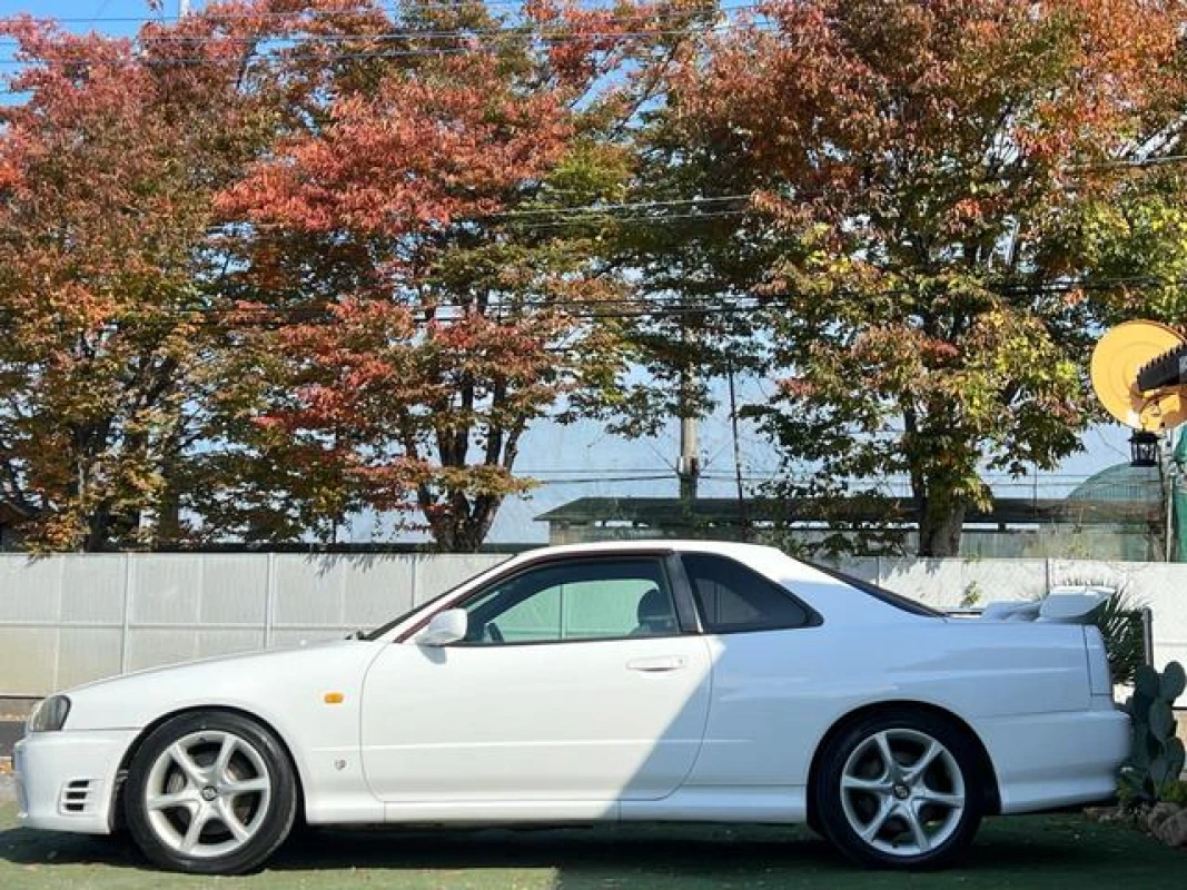 Nissan Skyline 1998 - Thumbnail 8