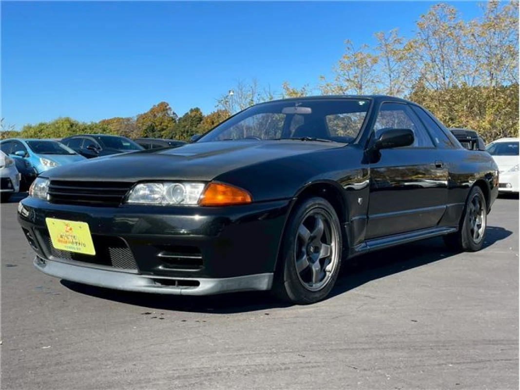 Nissan Nissan Skyline BNR32 - View 1