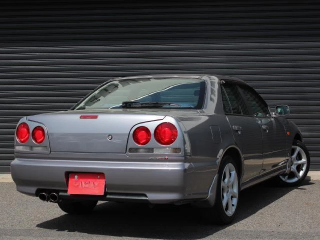 Nissan Nissan Skyline ER34 - View 2