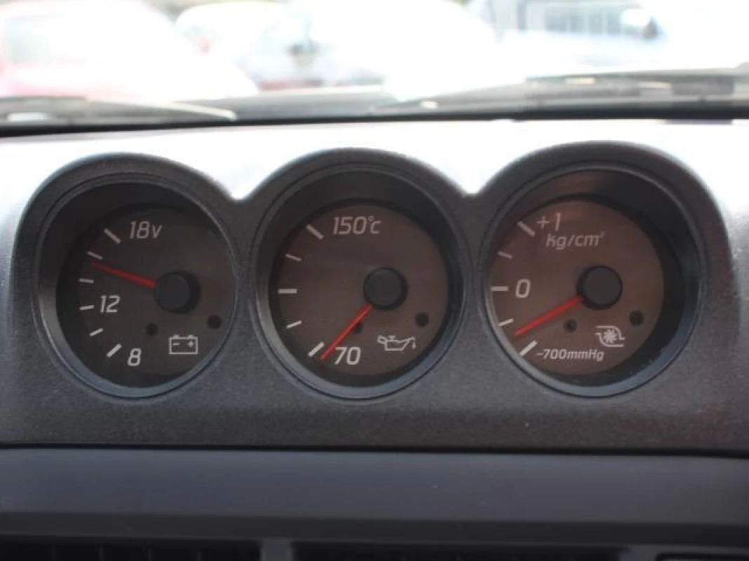 Nissan Skyline 1999 - Thumbnail 15