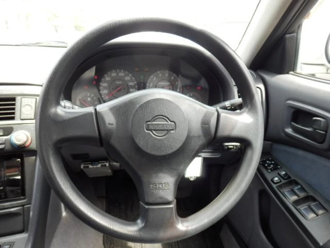 Nissan Skyline 1999 - Gallery View