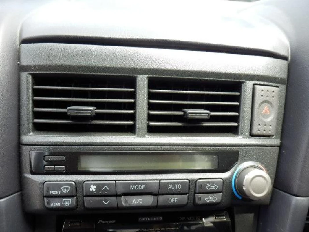 Nissan Skyline 1999 - Gallery View