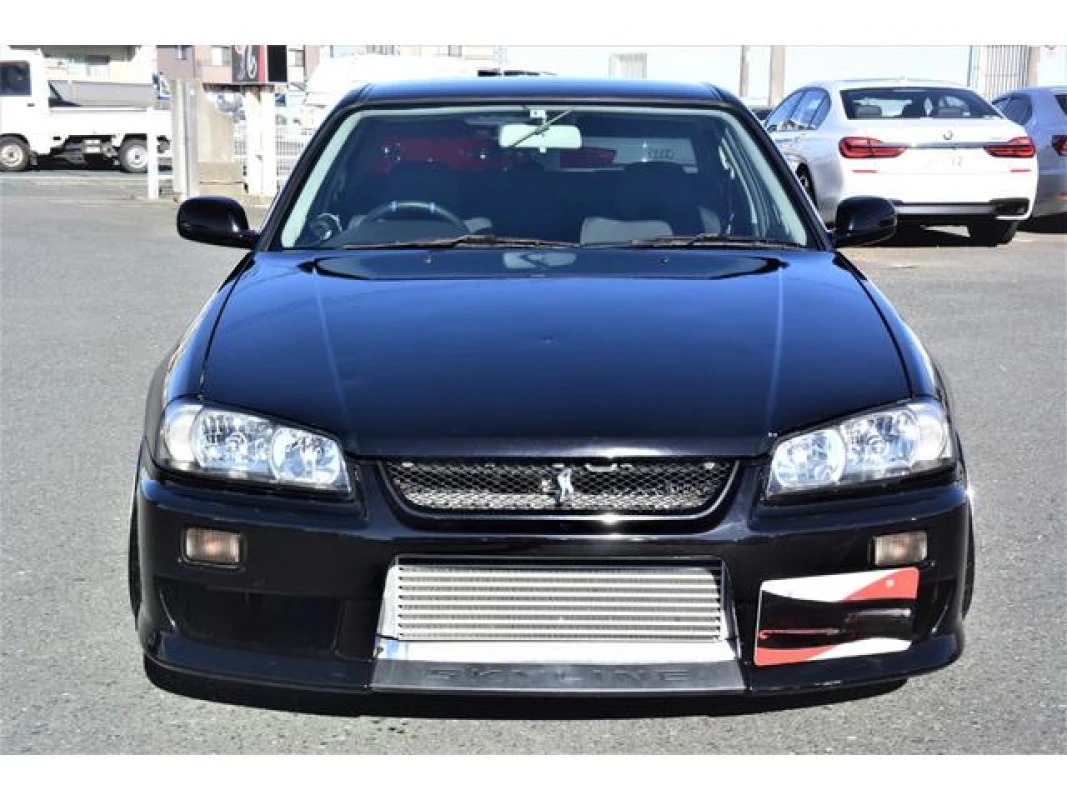 Nissan Nissan Skyline ER34 - View 2