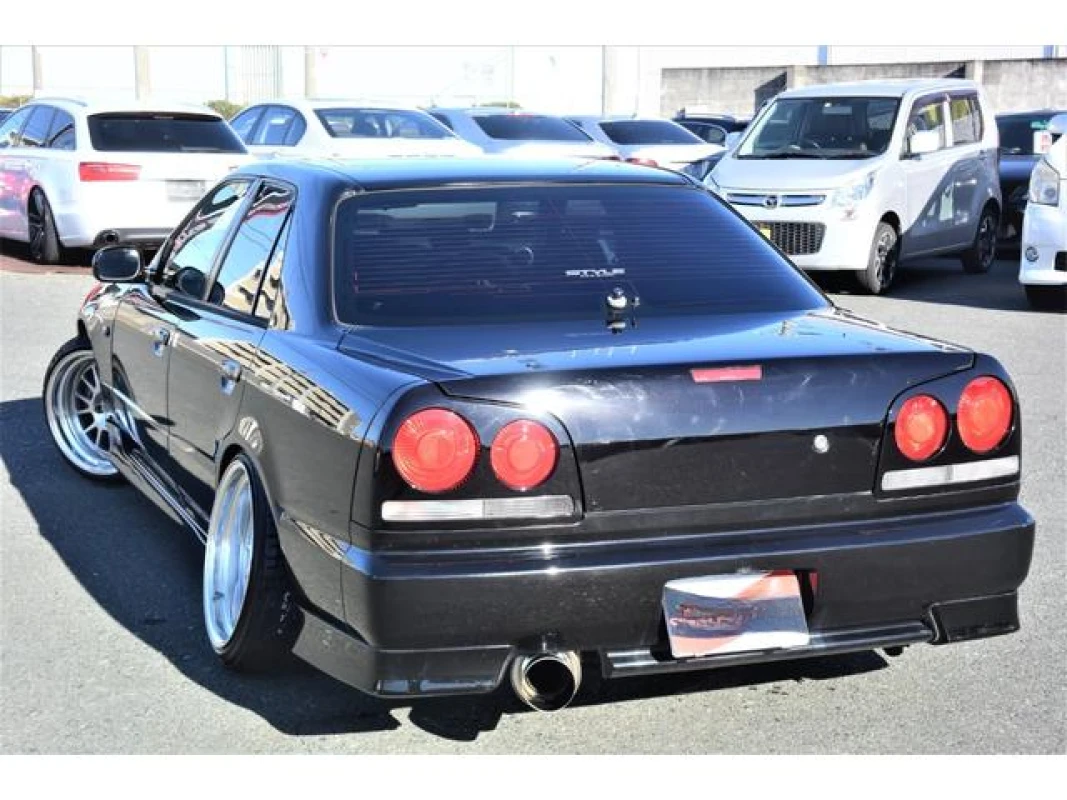 Nissan Skyline 1999 - Thumbnail 11