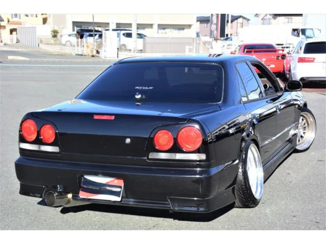 Nissan Skyline 1999 - Thumbnail 13