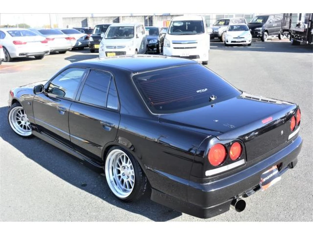 Nissan Skyline 1999 - Thumbnail 15