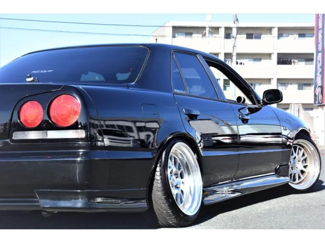 Nissan Skyline 1999 - Thumbnail 19