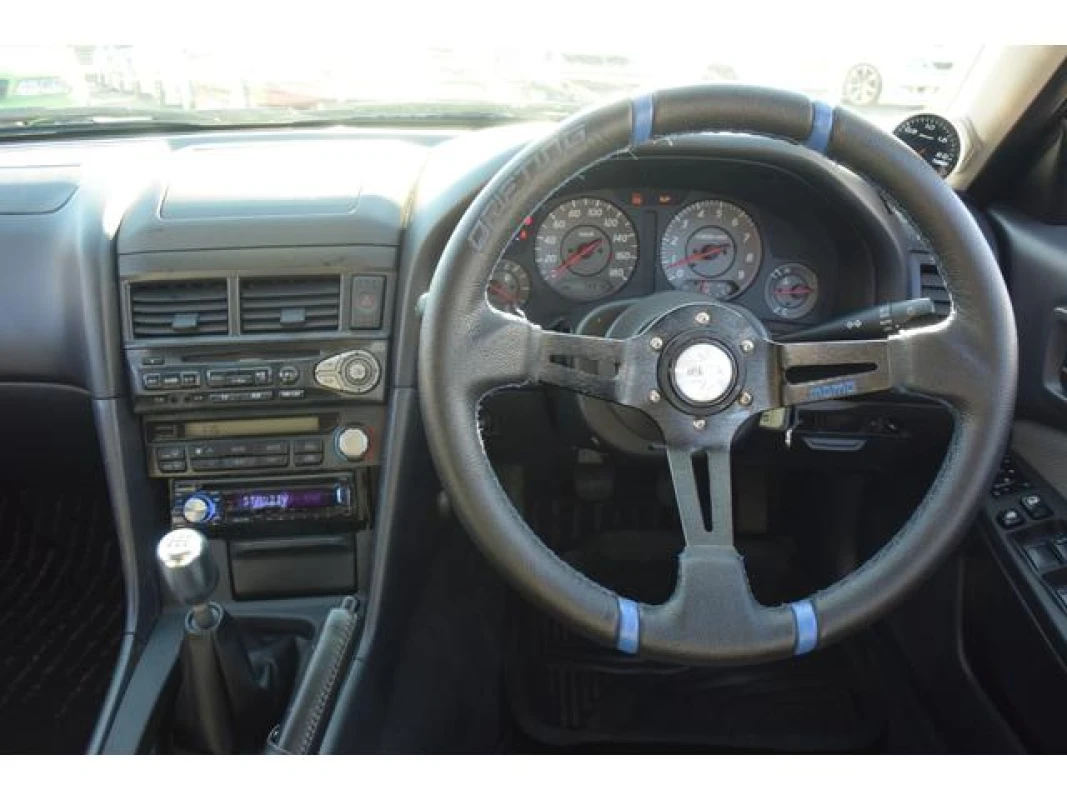 Nissan Skyline 1999 - Thumbnail 35