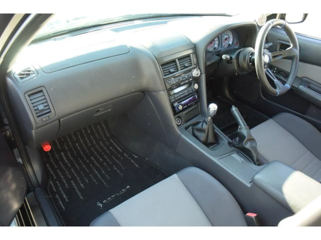 Nissan Skyline 1999 - Thumbnail 36