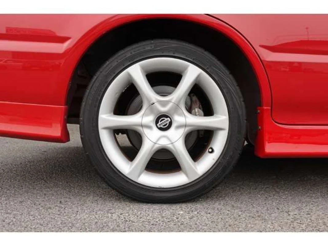 Nissan Skyline 1998 - Thumbnail 32
