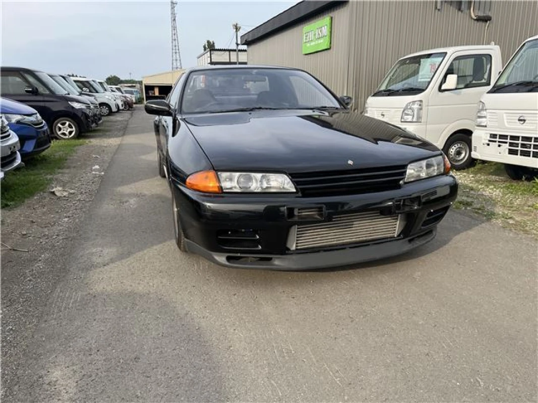 Nissan Skyline 1992 - Gallery View