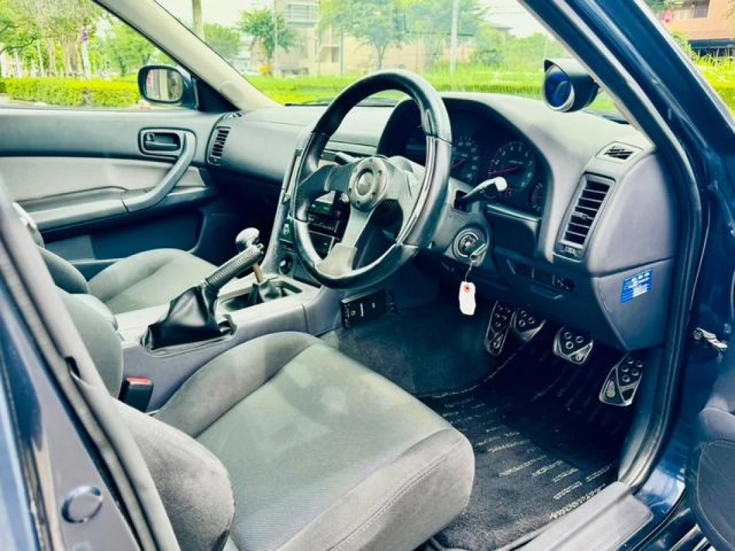 Nissan Skyline 1998 - Thumbnail 17