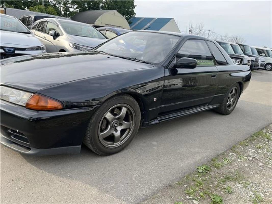Nissan Skyline 1992 - Gallery View