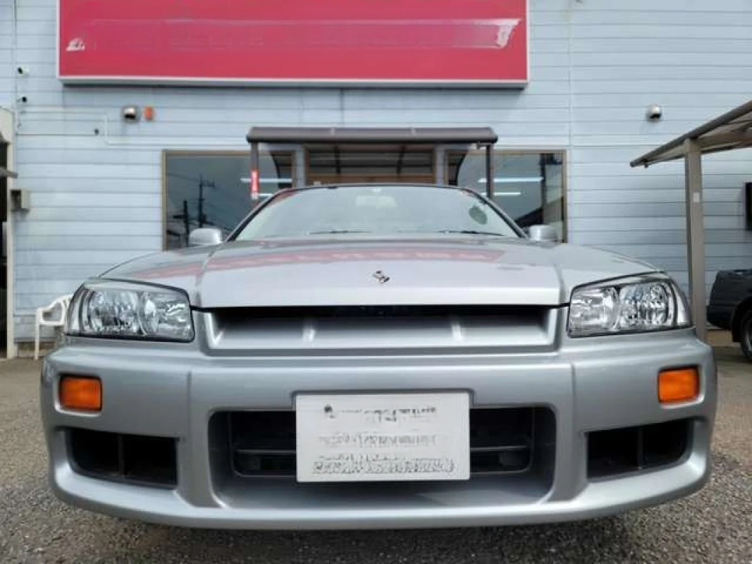 Nissan Skyline 1999 - Thumbnail 6