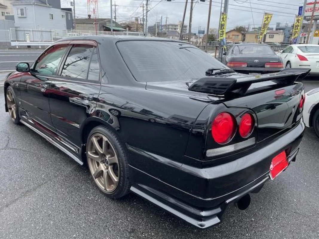 Nissan Skyline 1999 - Gallery View