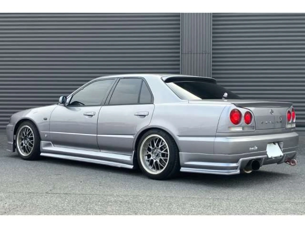 Nissan Nissan Skyline ER34 - View 4
