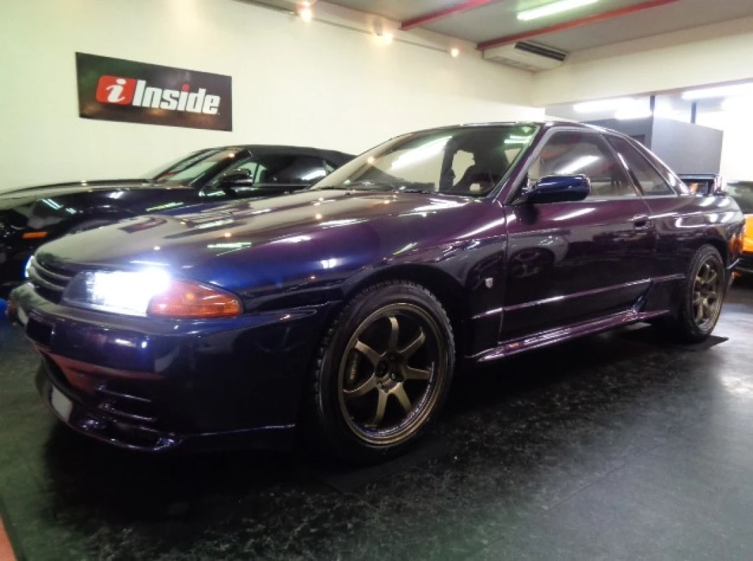 Nissan Skyline 1992 - Thumbnail 6
