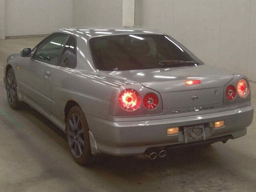 Nissan Nissan Skyline ER34 - View 2