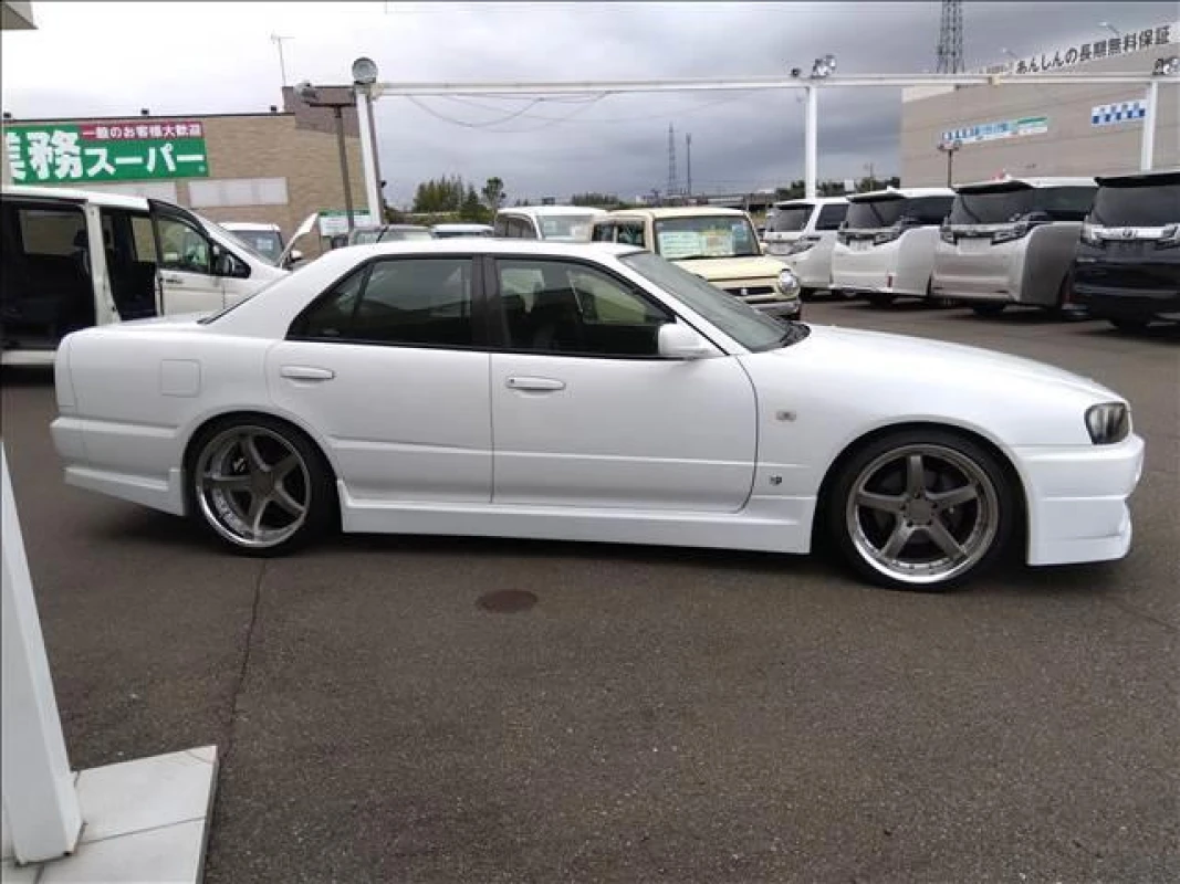 Nissan Skyline 1998 - Thumbnail 16