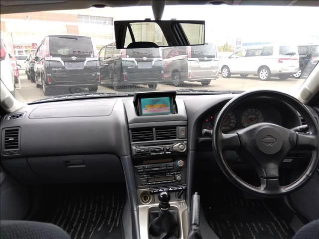 Nissan Skyline 1998 - Thumbnail 28