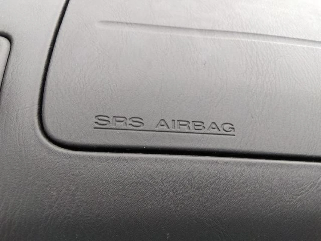 Nissan Skyline 1998 - Thumbnail 46