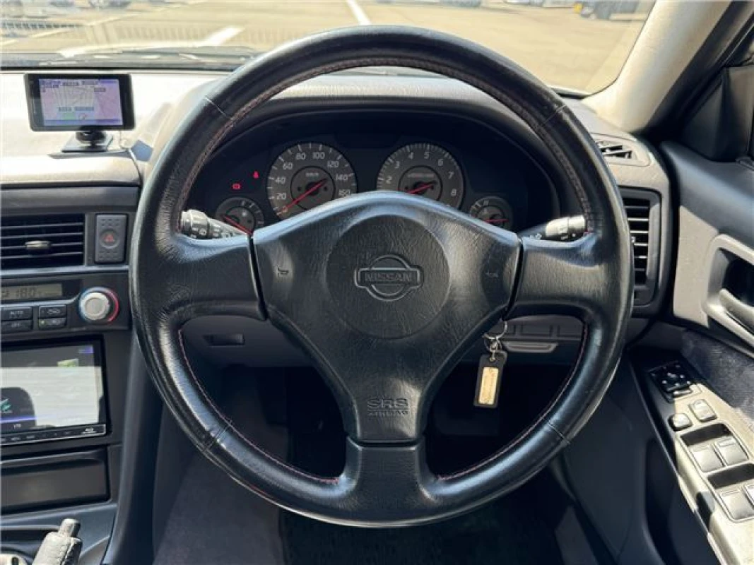 Nissan Skyline 1999 - Thumbnail 6