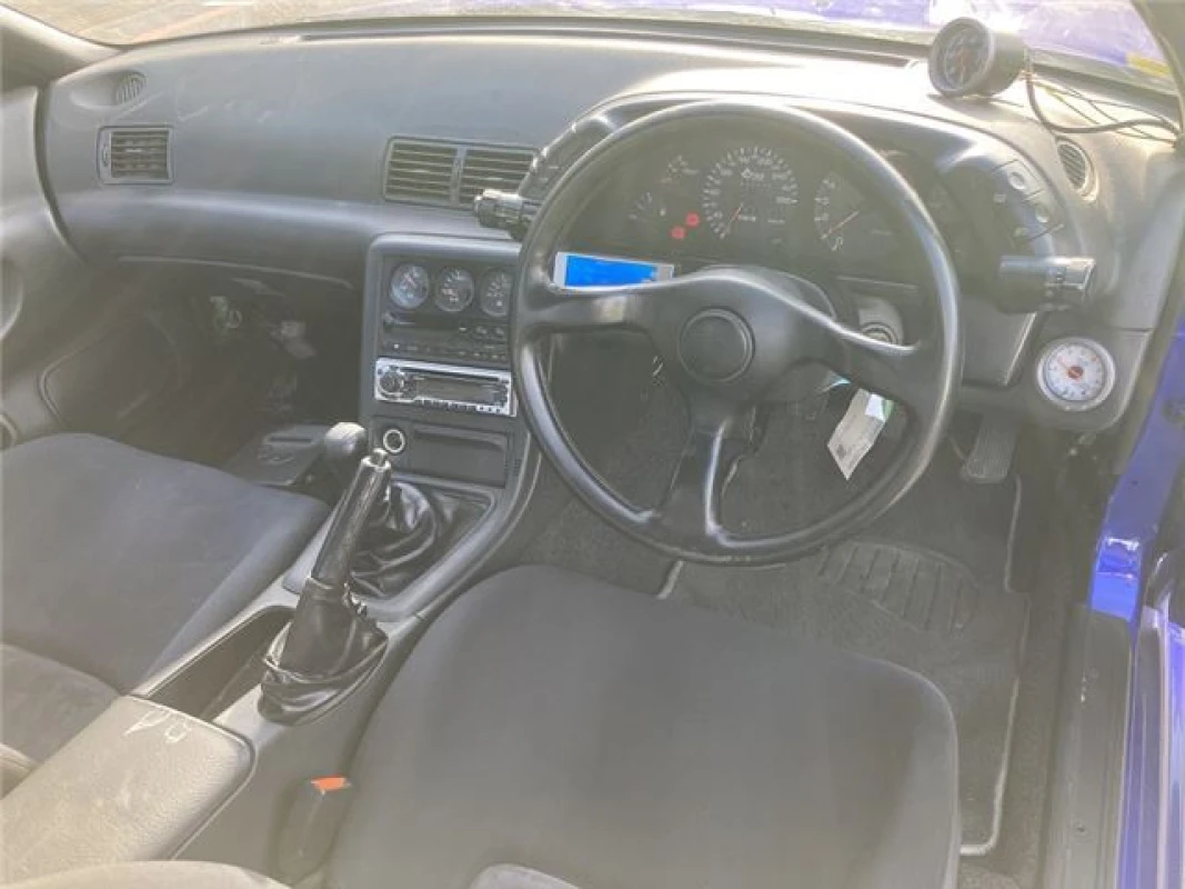 Nissan Skyline 1989 - Thumbnail 10