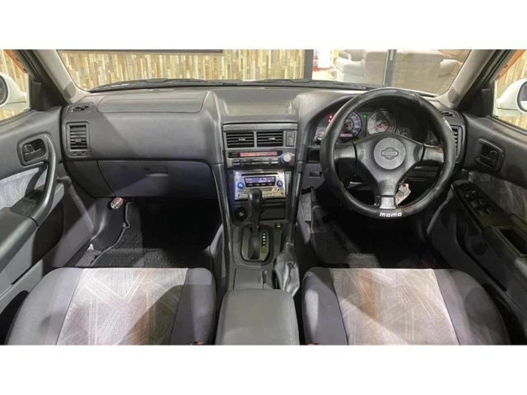 Nissan Skyline 2000 - Thumbnail 31