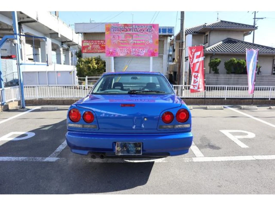 Nissan Skyline 2000 - Thumbnail 6