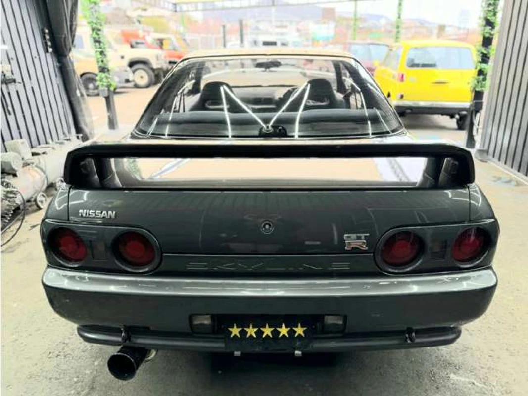 Nissan Nissan Skyline BNR32 - View 4