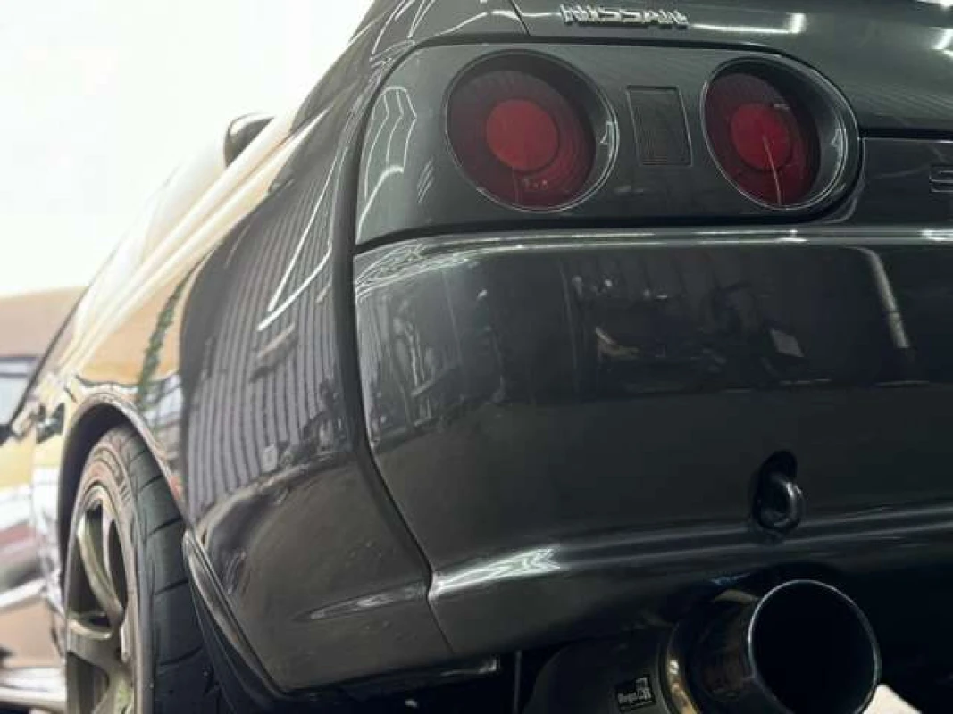 Nissan Skyline 1992 - Thumbnail 15