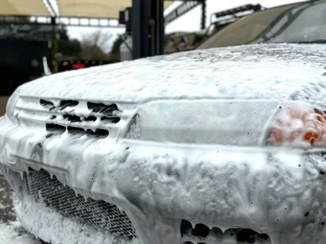 Nissan Skyline 1992 - Thumbnail 17